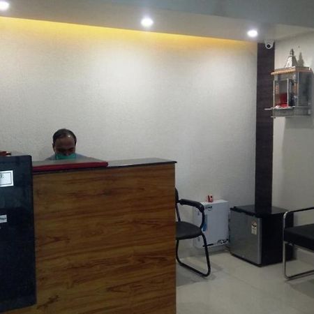 Alankrita Suites & Party Halls Meerut Extérieur photo